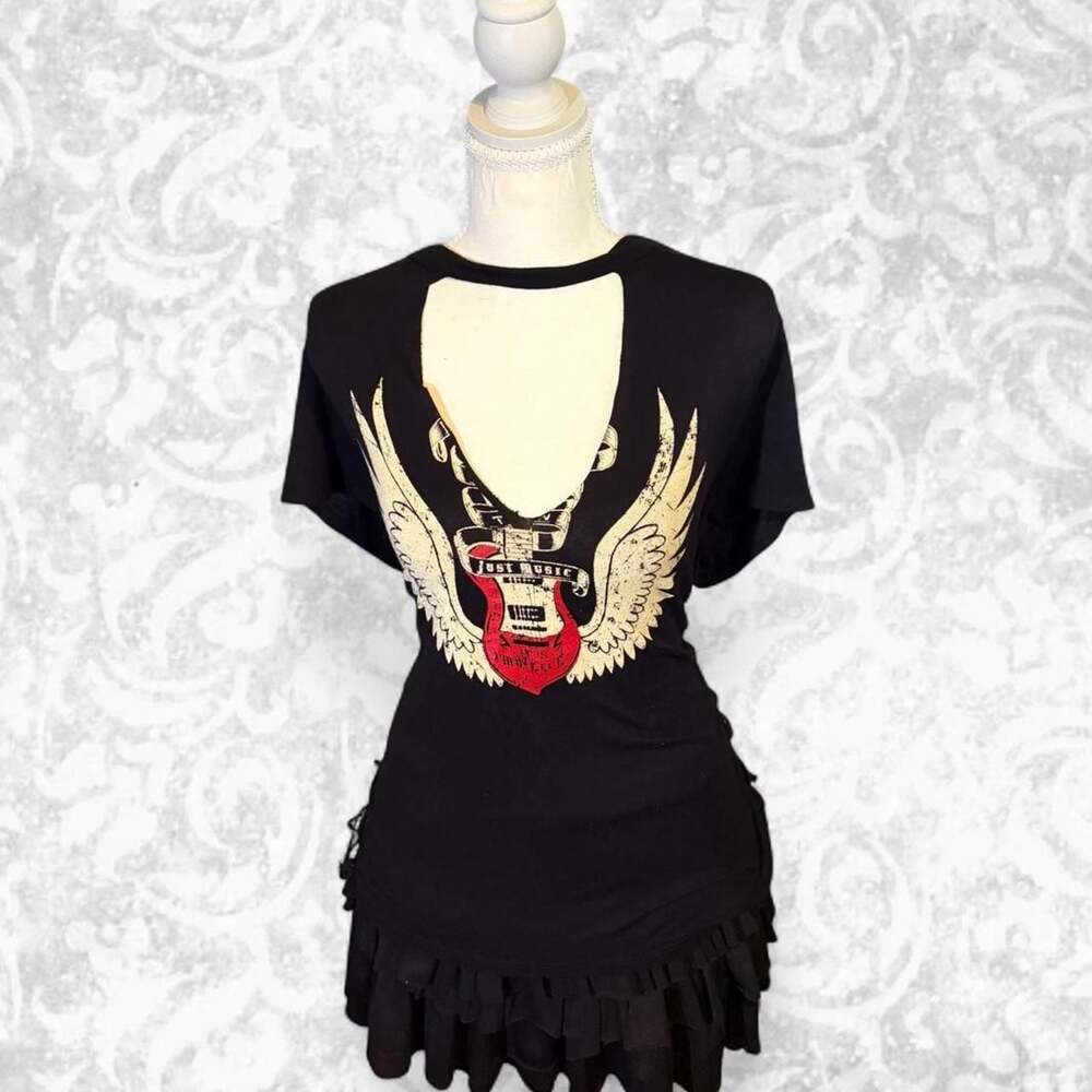 A'GACI Black Graphic Lace-Up Side Cut-Out T-Shirt Size M